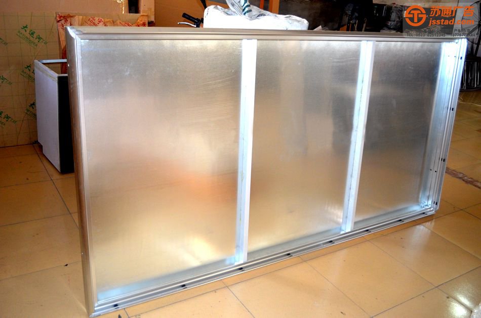 戶外不銹鋼宣傳欄安裝公司