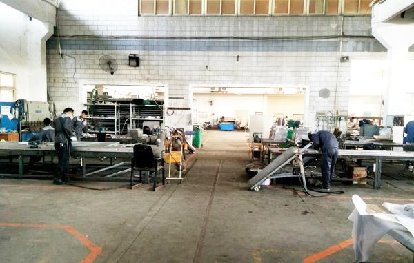 小件焊接區_http://www.xmmyix.com/